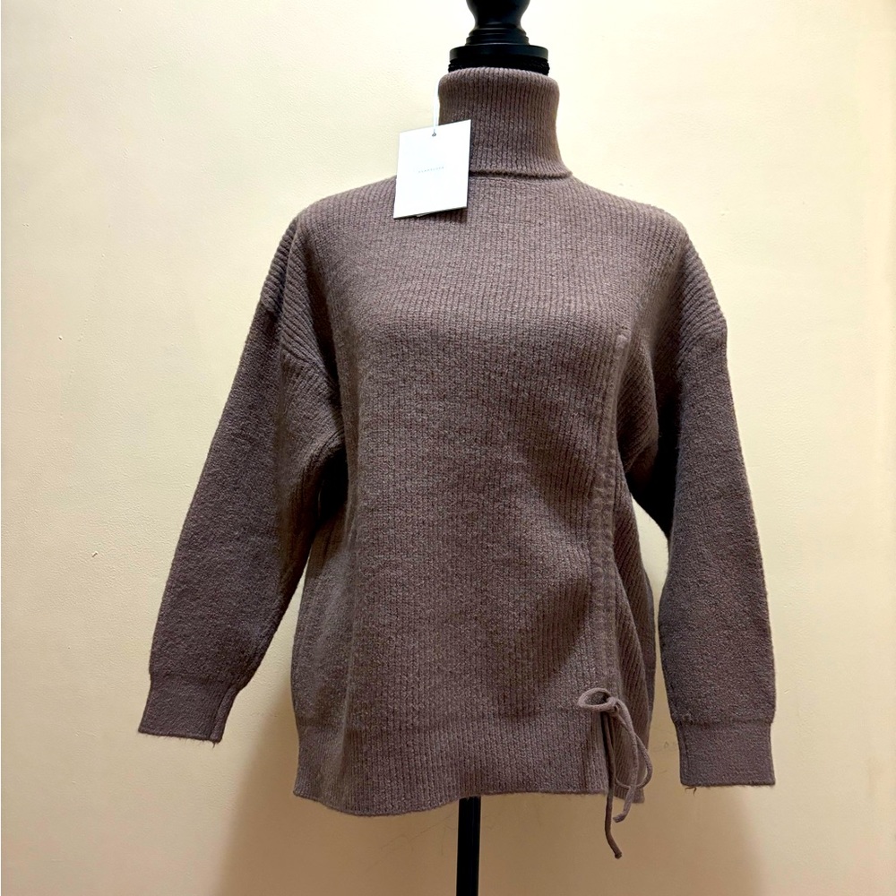 New Avantlook turtleneck sweater Size OS (L)